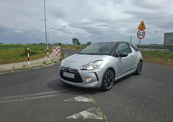 Citroen DS3 cena 22900 przebieg: 155000, rok produkcji 2012 z Złocieniec małe 172